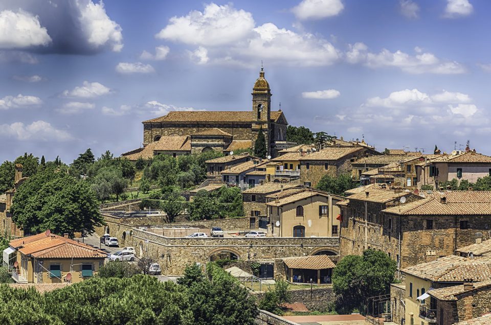 montalcino-province-of-siena-tuscany-italy