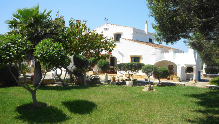 villas for rent on Menorca near Mahon